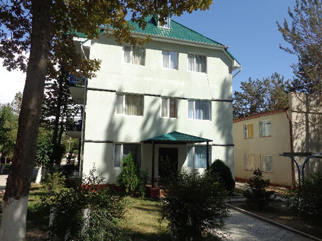 Guest House At Do Altyn - Kum Chon-Sary-Oy Εξωτερικό φωτογραφία